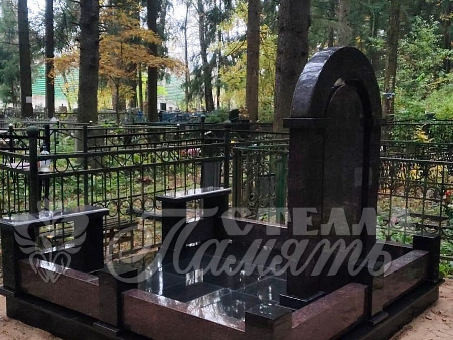 Индивидуальные заказы: готовый памятник, проект 51